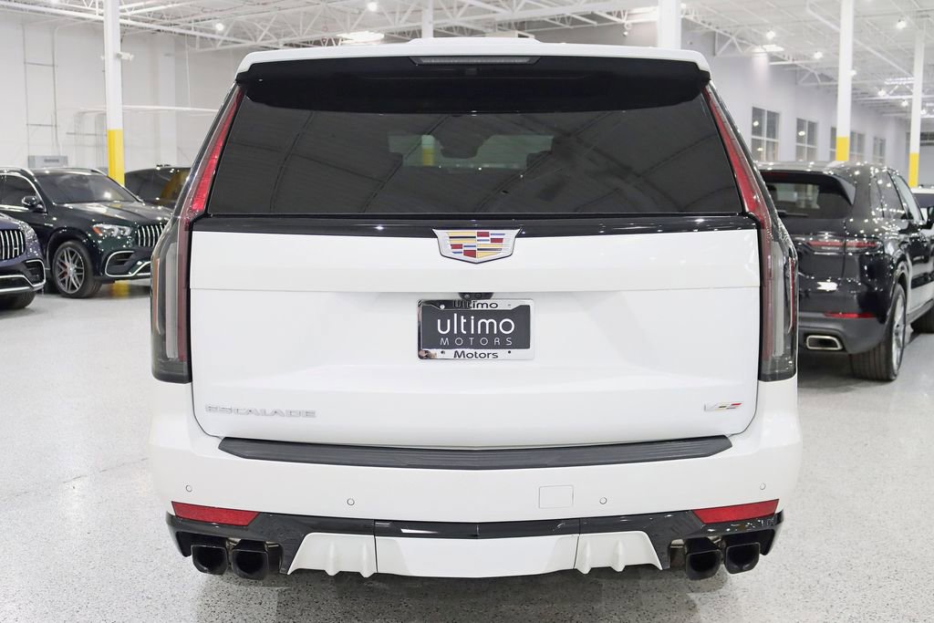 Used 2024 Cadillac Escalade V AWD/4WD image 14
