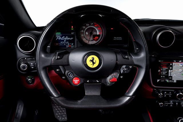 Certified 2020 Ferrari Portofino image 6