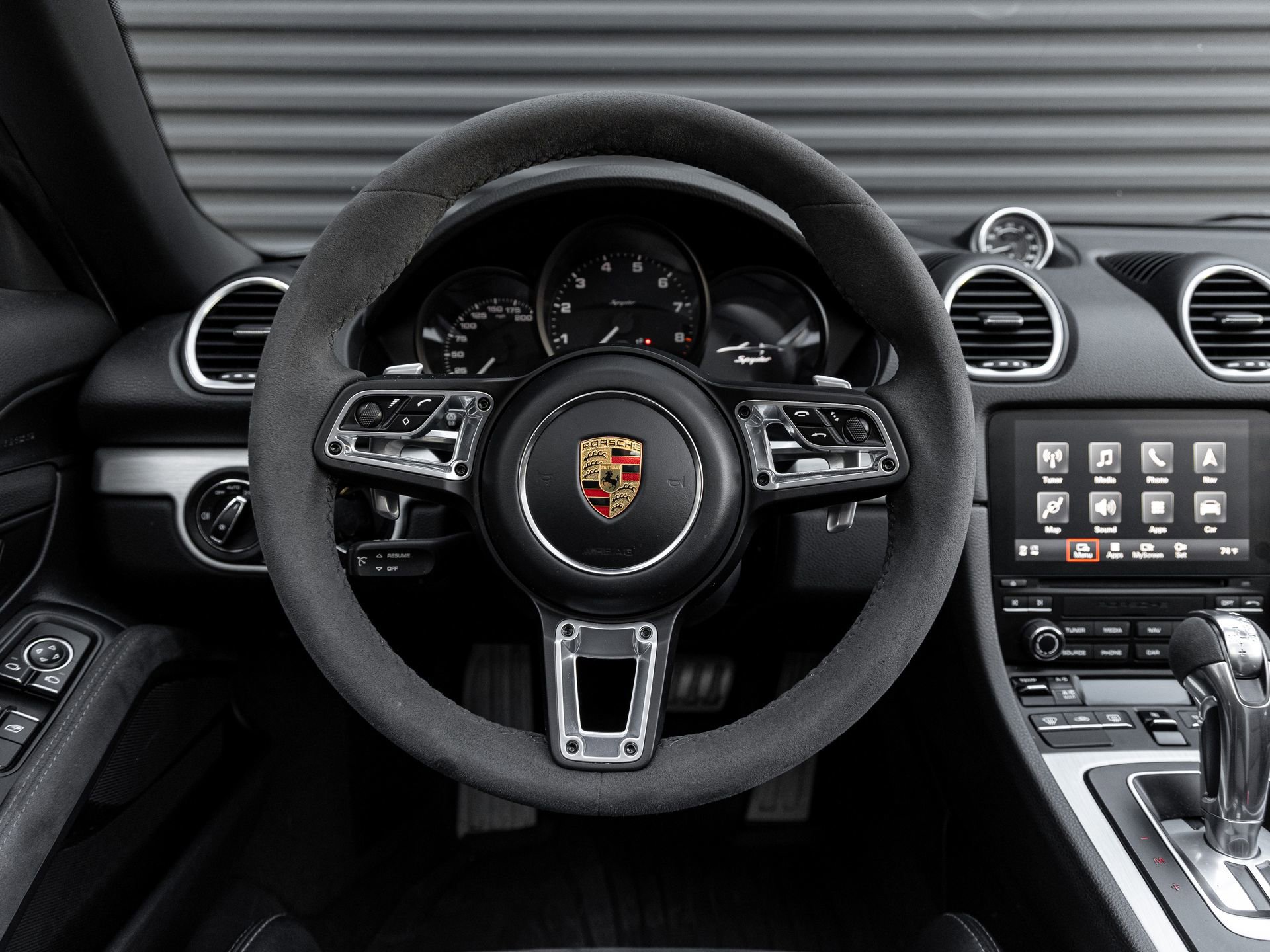 Certified 2022 Porsche 718 Boxster Spyder RWD image 21