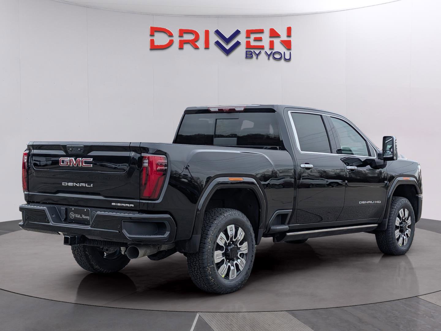 New 2026 GMC Sierra 2500 Denali w/ Denali Reserve Package image 6
