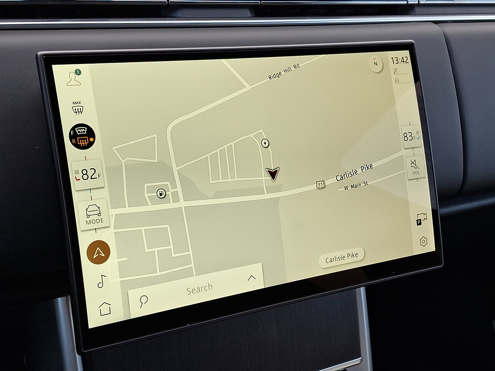 New 2025 Land Rover Range Rover SE image 12