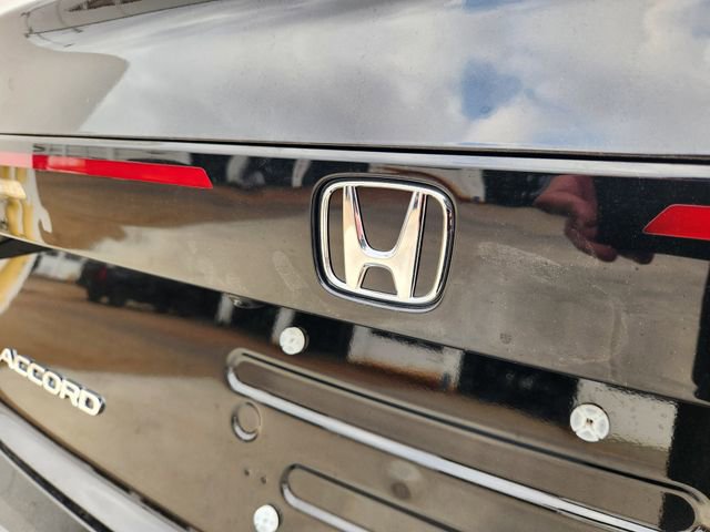 Used 2025 Honda Accord SE image 8