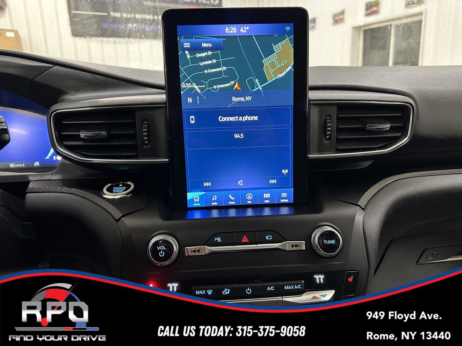 Used 2020 Ford Explorer ST w/ Premium Technology Package image 23