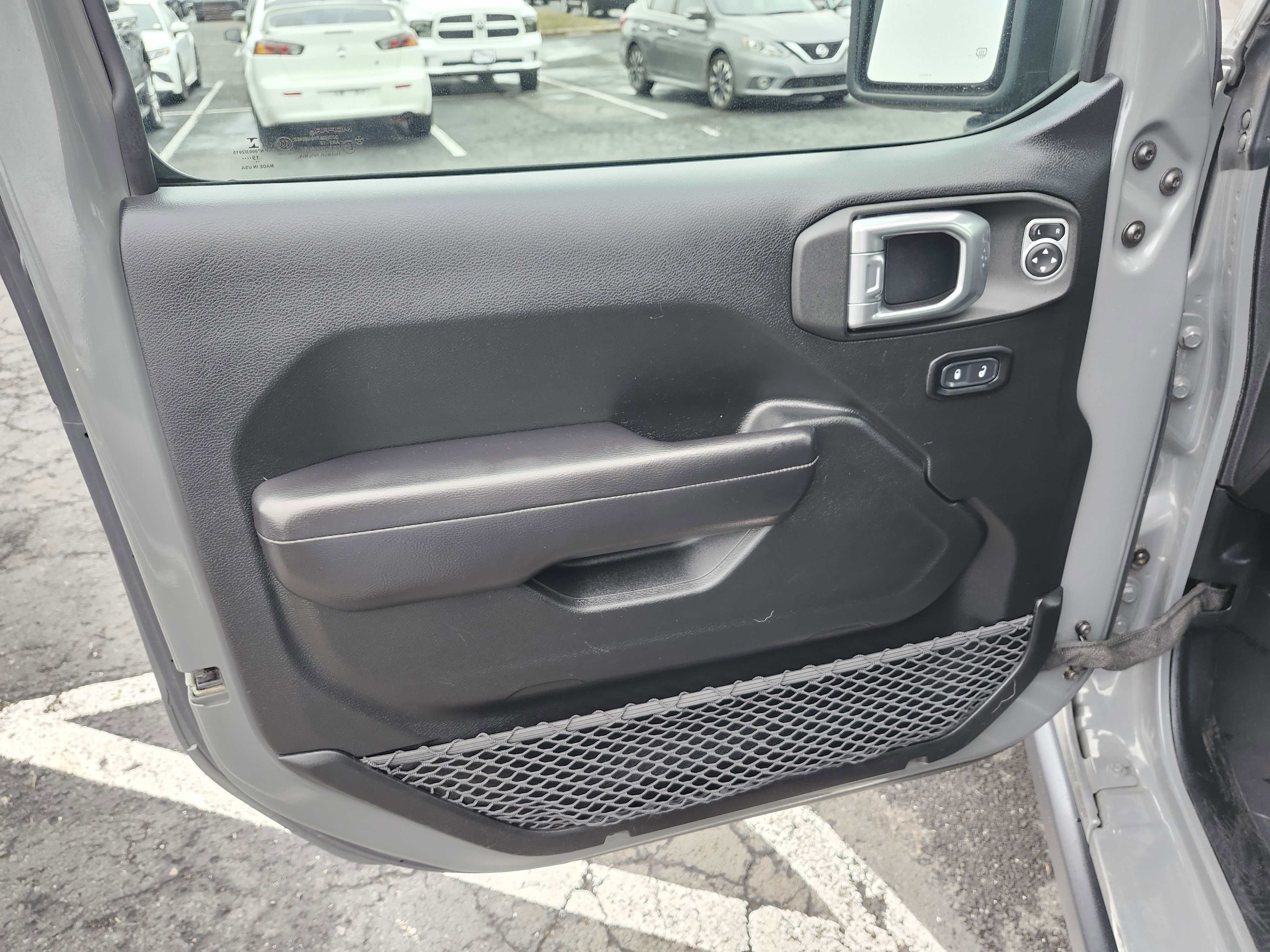 Used 2020 Jeep Gladiator Sport w/ Quick Order Package 24S image 22