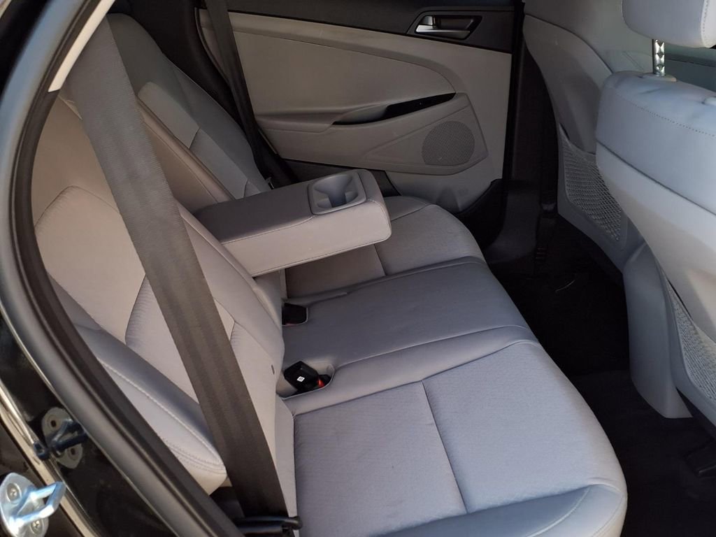 Used 2017 Hyundai Tucson SE image 22