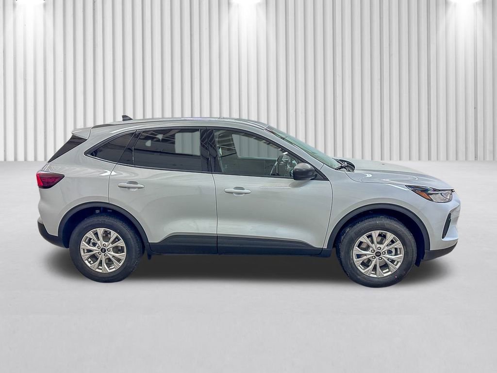 New 2026 Ford Escape Active w/ Cold Weather Package AWD/4WD image 3