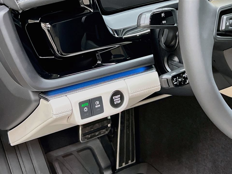 New 2026 Porsche Panamera 4 AWD/4WD image 11