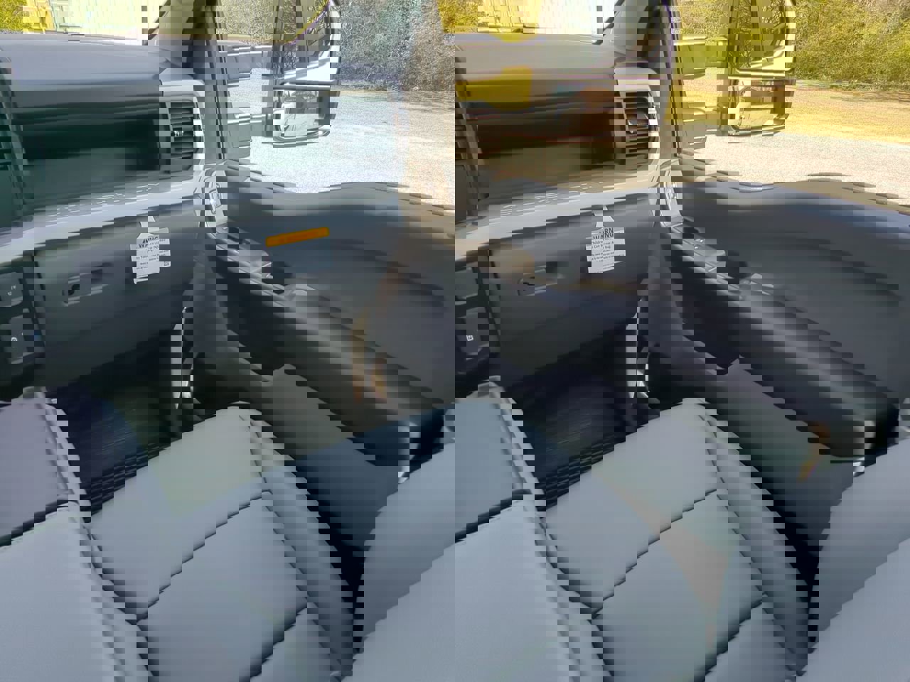 New 2026 Ford F250 XL w/ XL Chrome Package image 15