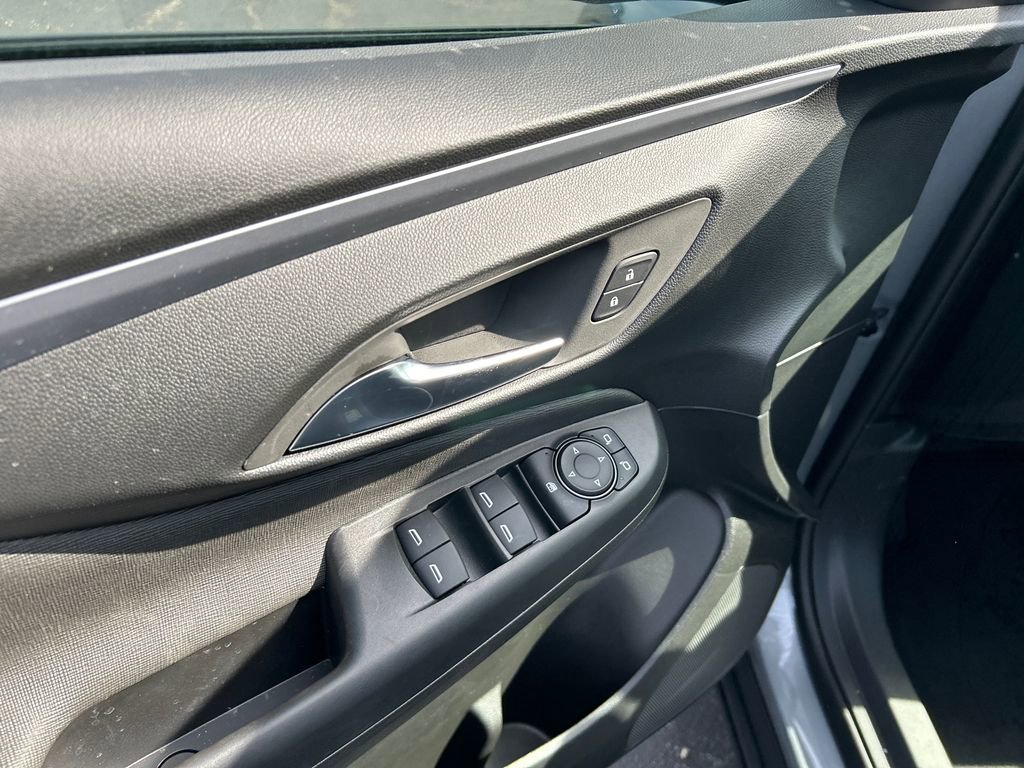 New 2026 Buick Envista Preferred FWD image 16