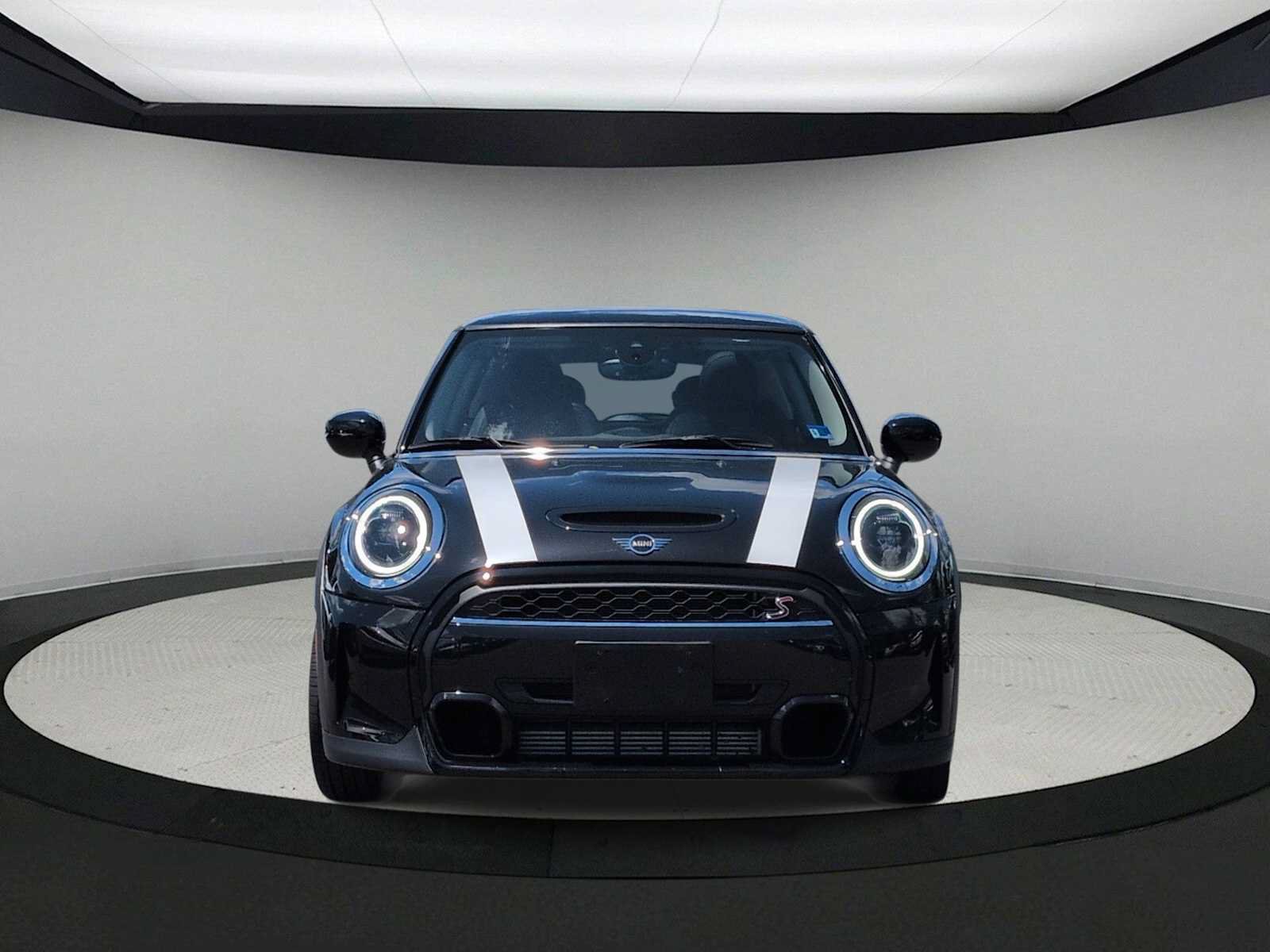 Certified 2024 MINI Cooper S FWD image 3