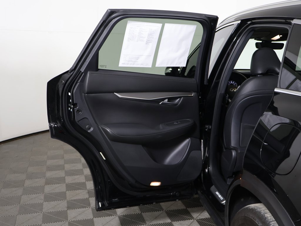 Used 2023 INFINITI QX50 Luxe image 22