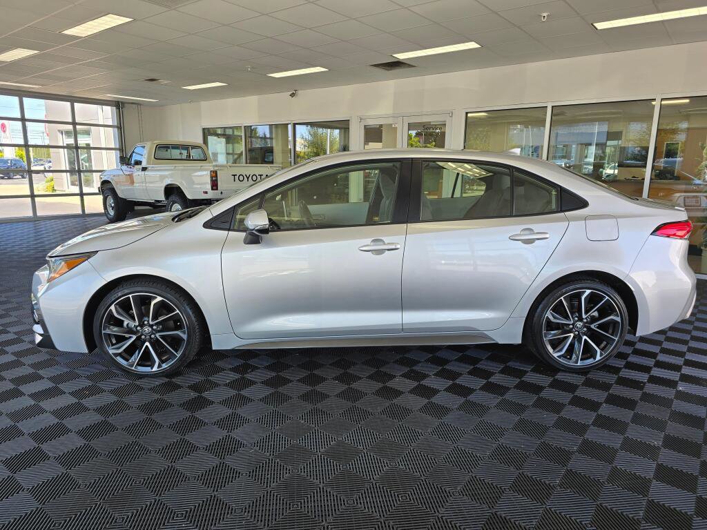Certified 2020 Toyota Corolla SE FWD image 6