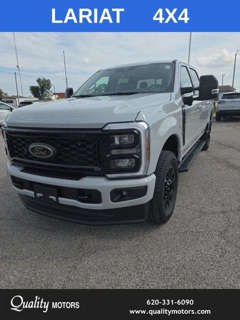 New 2026 Ford F250 Lariat w/ Black Appearance Package AWD/4WD image 8