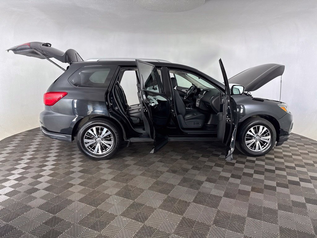 Used 2018 Nissan Pathfinder SL FWD image 21