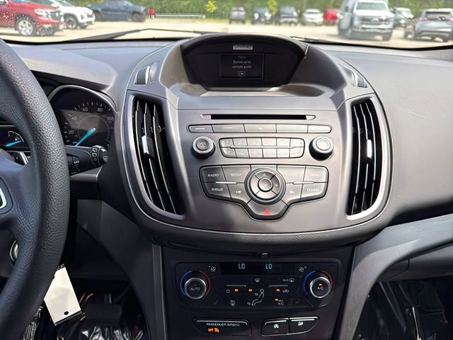 Used 2017 Ford Escape SE AWD/4WD image 24