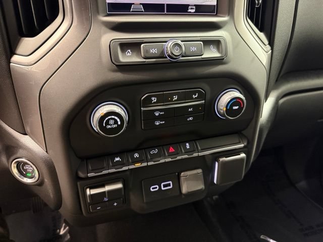 New 2026 Chevrolet Silverado 1500 Custom w/ Turbomax Blackout Package AWD/4WD image 17