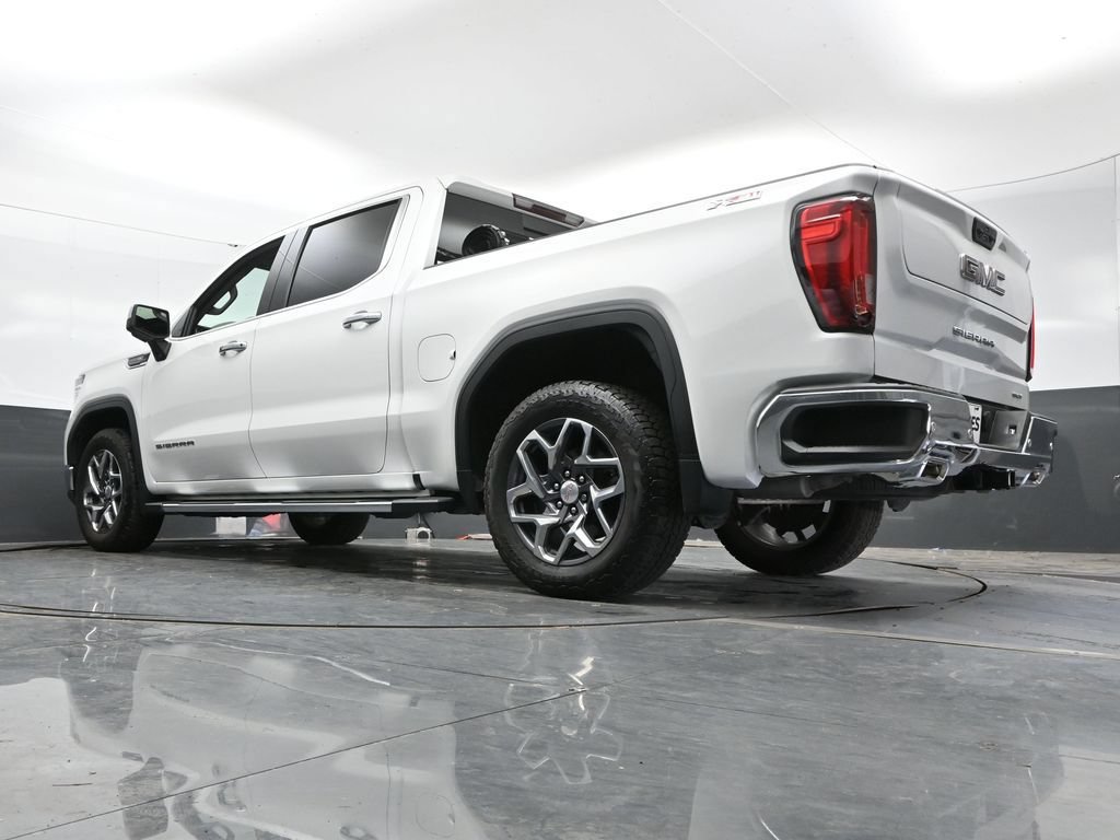 Used 2022 GMC Sierra 1500 SLT w/ SLT Premium Plus Package AWD/4WD image 46