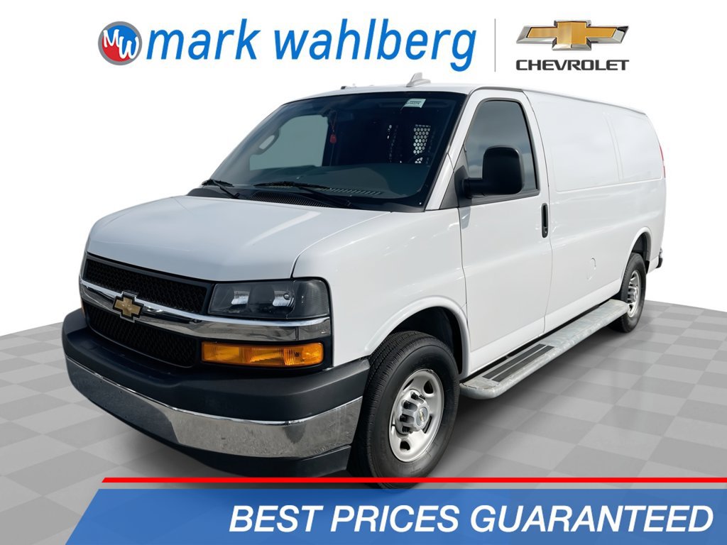 Used 2025 Chevrolet Express 2500 w/ Driver Convenience Package RWD image 1
