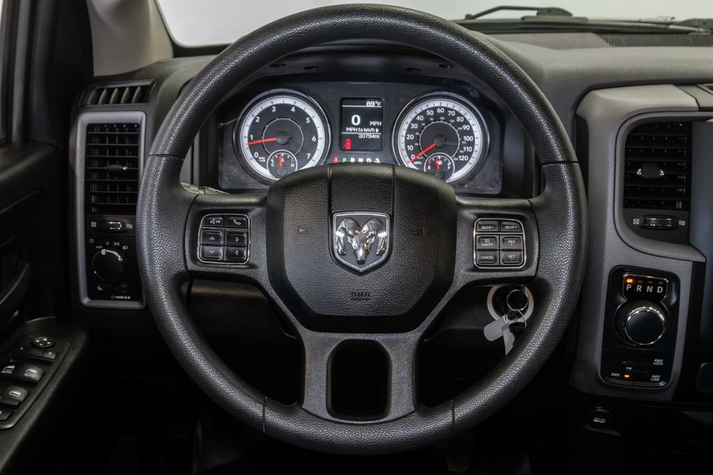 Used 2019 RAM 1500 Tradesman AWD/4WD image 12