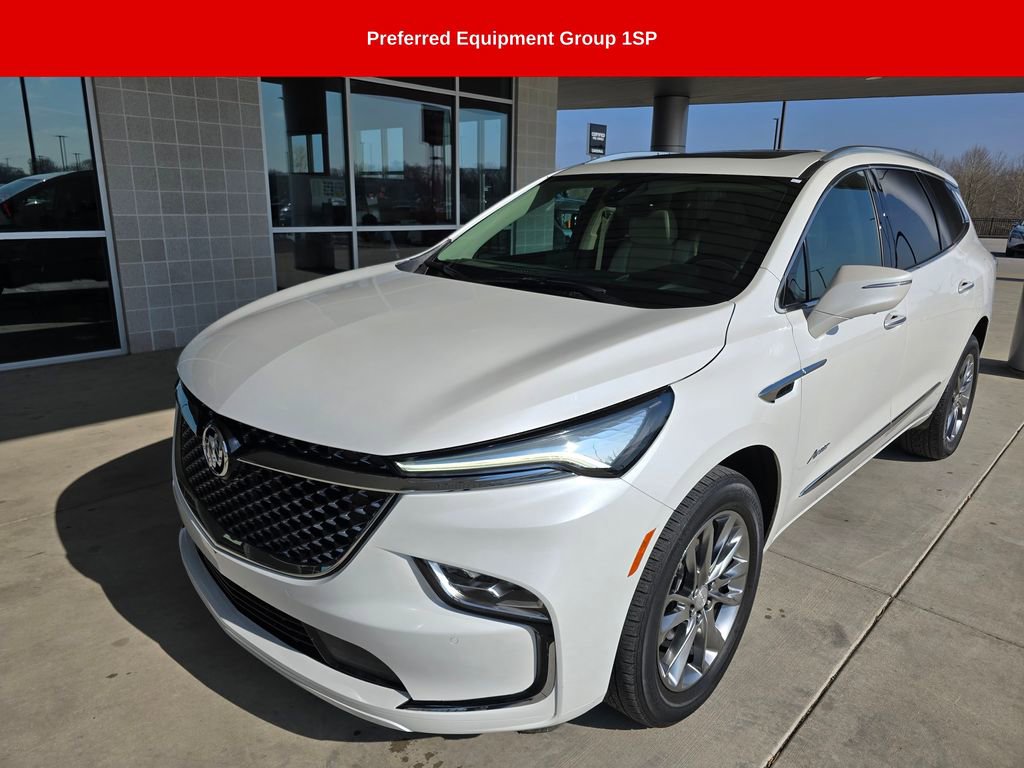 Used 2022 Buick Enclave Avenir w/ Avenir Technology Package image 2