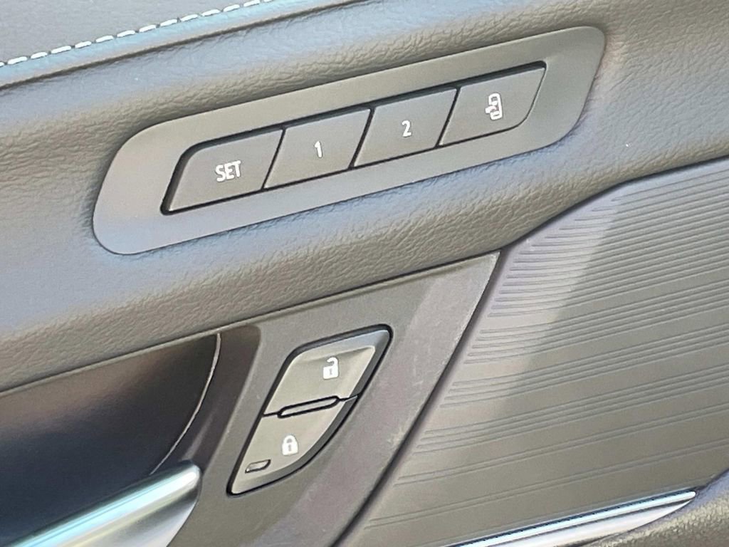 New 2025 Cadillac CT4 Premium Luxury image 17