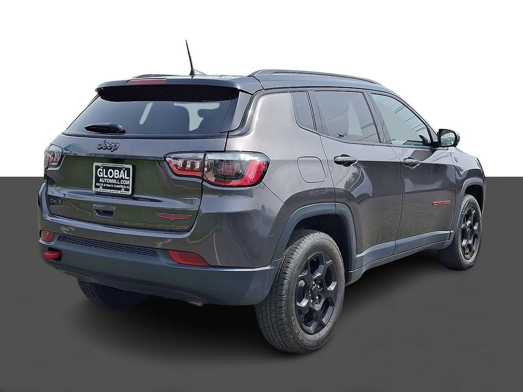 Used 2024 Jeep Compass Trailhawk AWD/4WD image 7