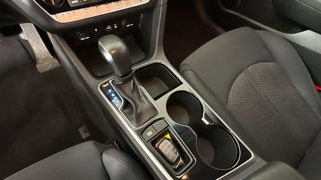 Used 2019 Hyundai Sonata SEL FWD image 21