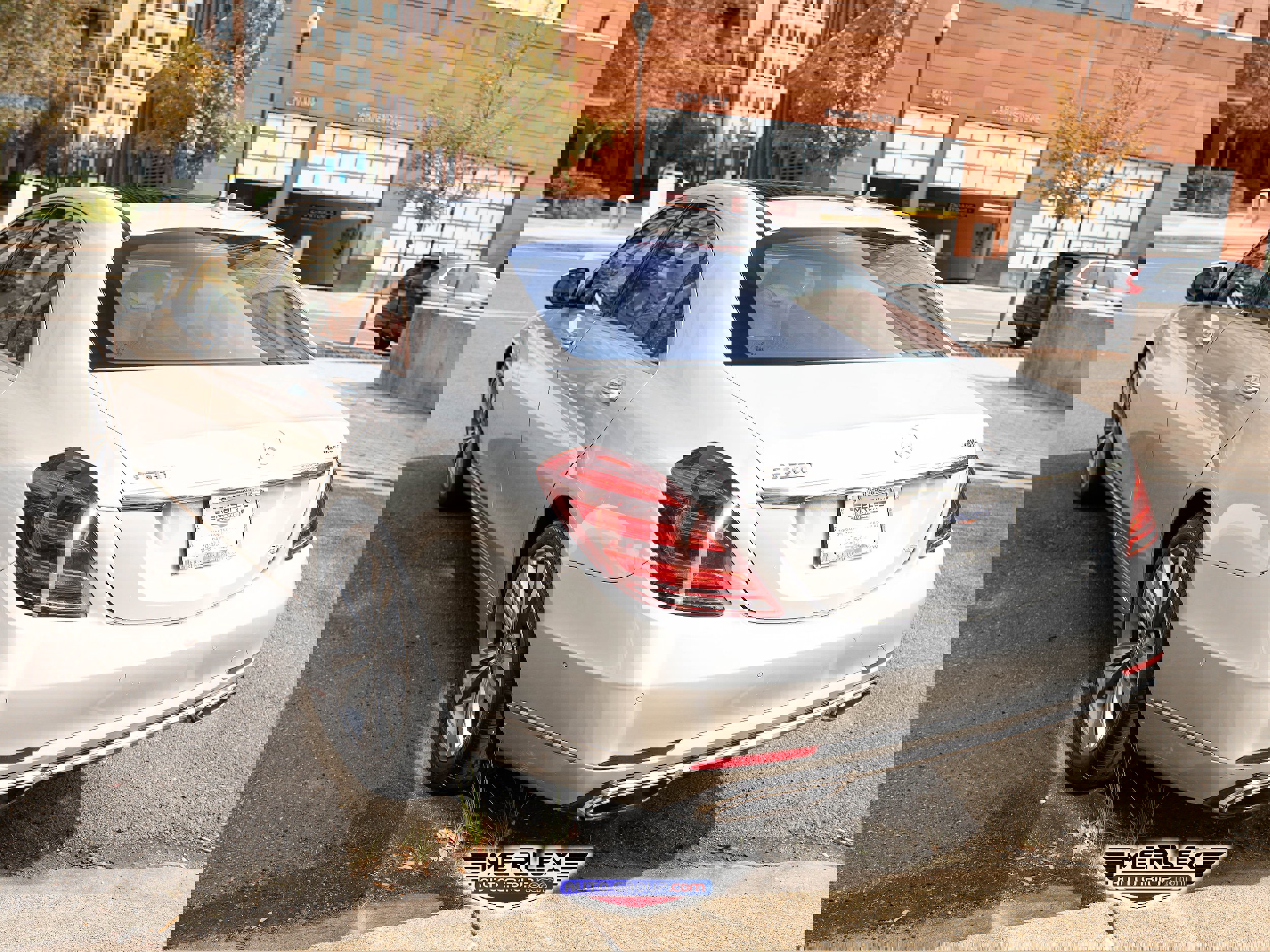 Used 2018 Mercedes-Benz S 560 4MATIC Sedan image 5