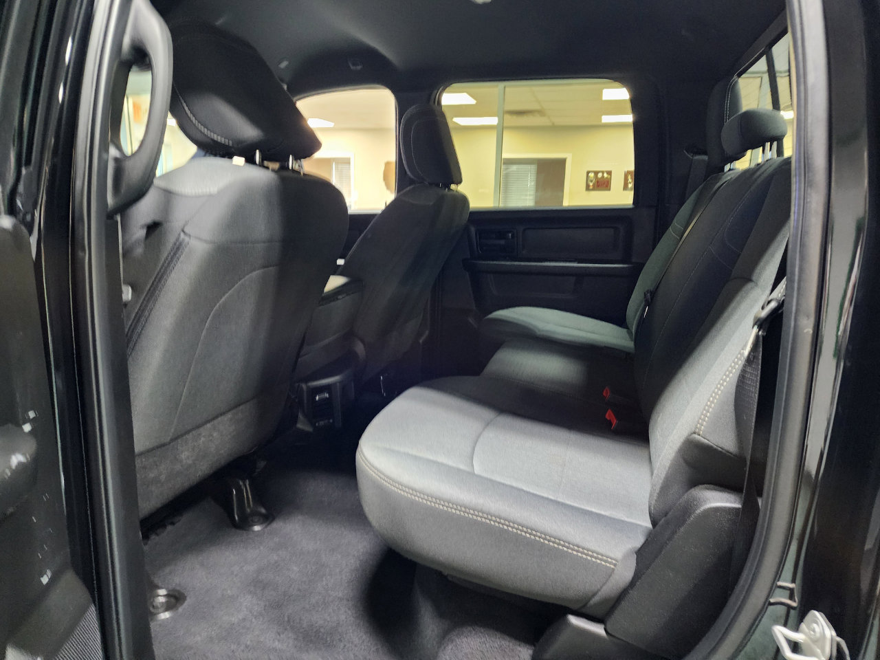 Used 2024 RAM 3500 Tradesman w/ Towing Technology Group image 19