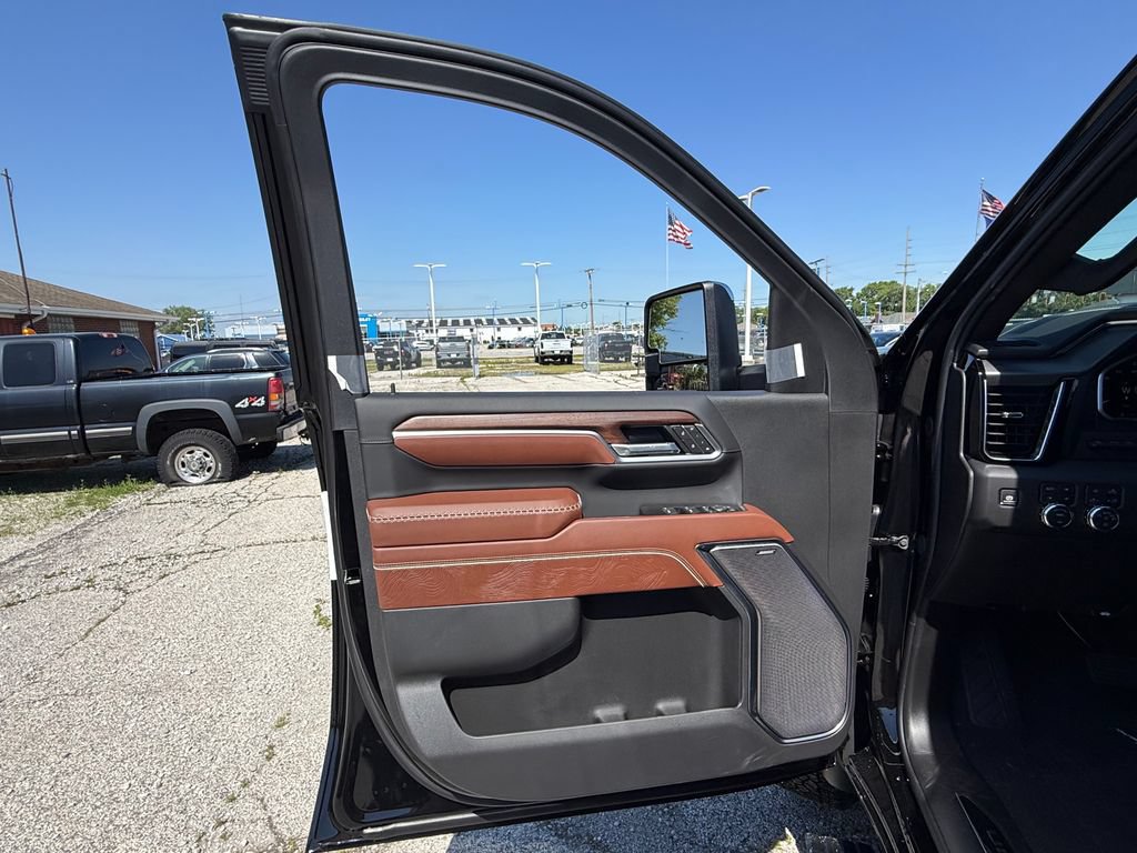 New 2026 GMC Sierra 2500 Denali Ultimate AWD/4WD image 24