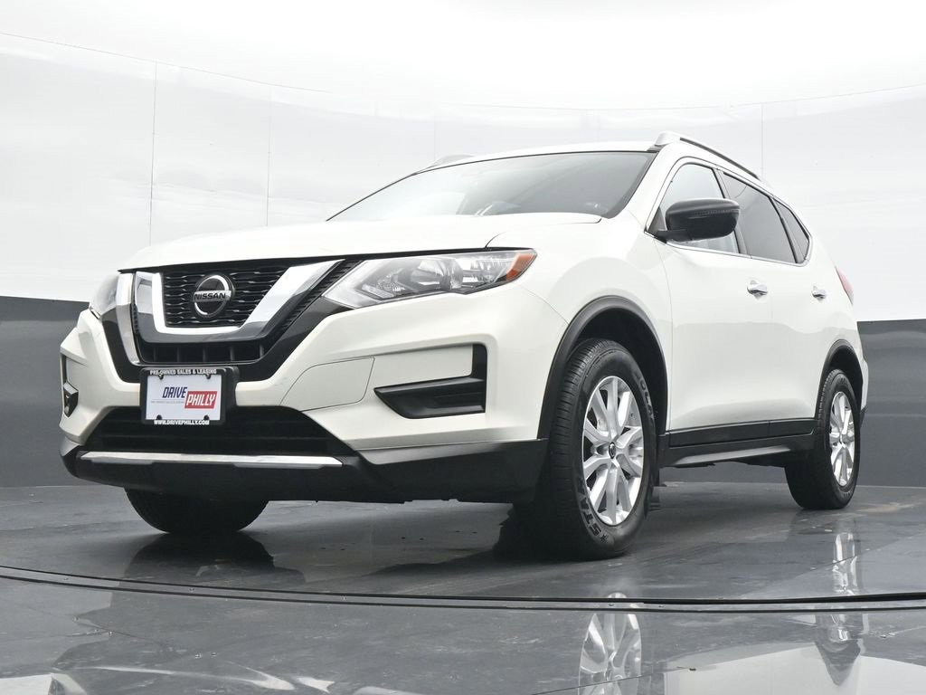 Used 2020 Nissan Rogue S w/ Special Edition Package image 16