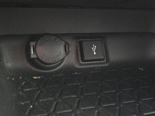 Used 2020 Toyota RAV4 LE w/ All Weather Liner Package AWD/4WD image 27