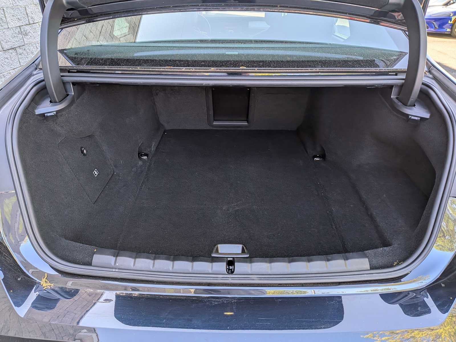 Certified 2024 BMW i7 M70 image 36