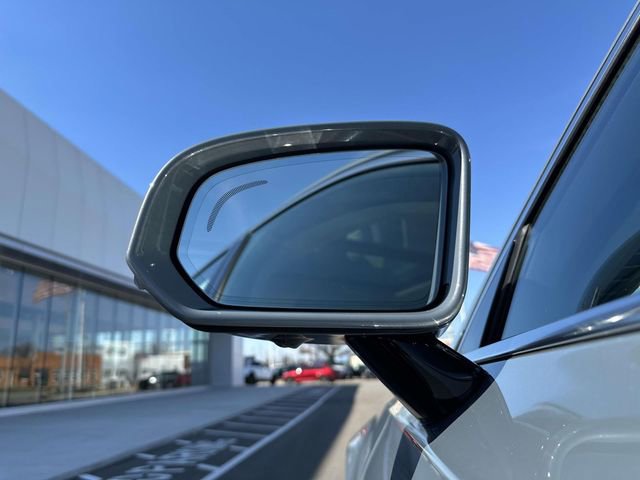 Used 2022 Volvo S90 B6 Inscription w/ Advanced Package image 12