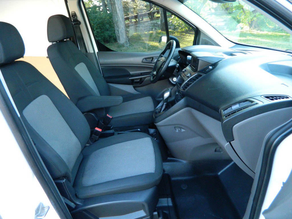 Used 2019 Ford Transit Connect XL image 15