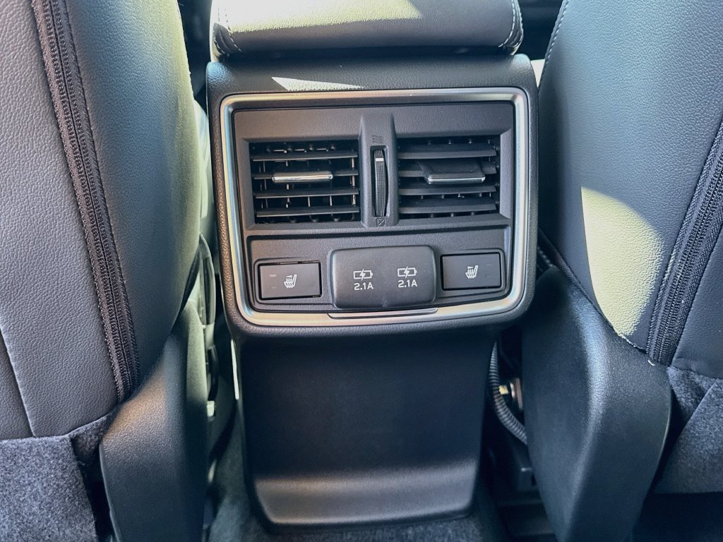 Certified 2023 Subaru Forester Touring AWD/4WD image 25