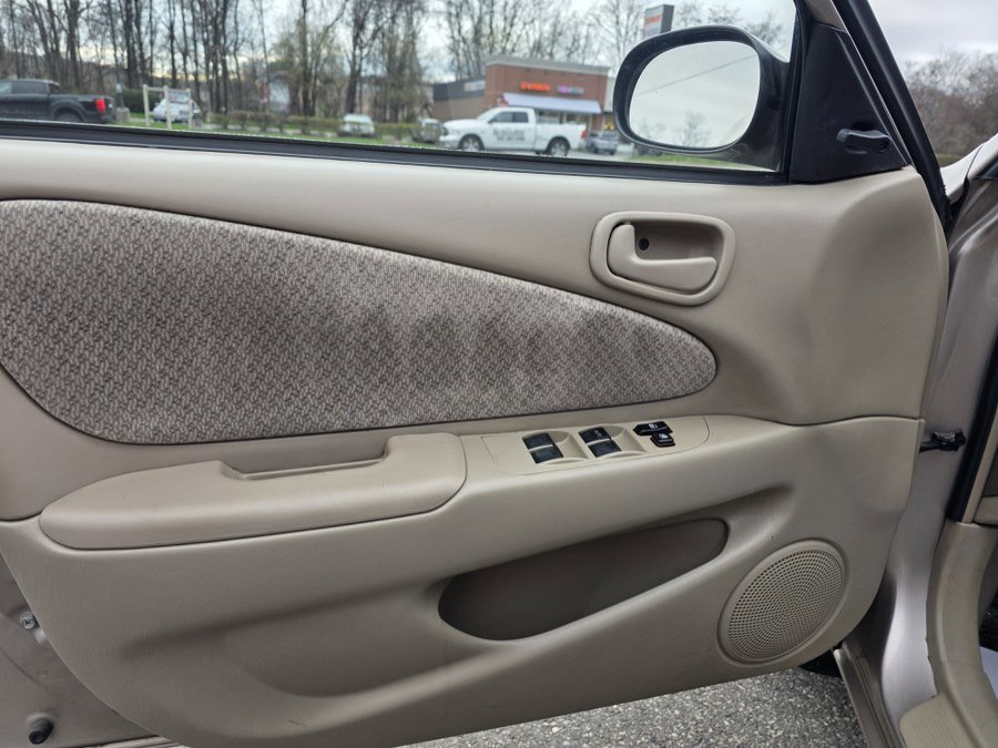 Used 2000 Toyota Corolla VE image 18