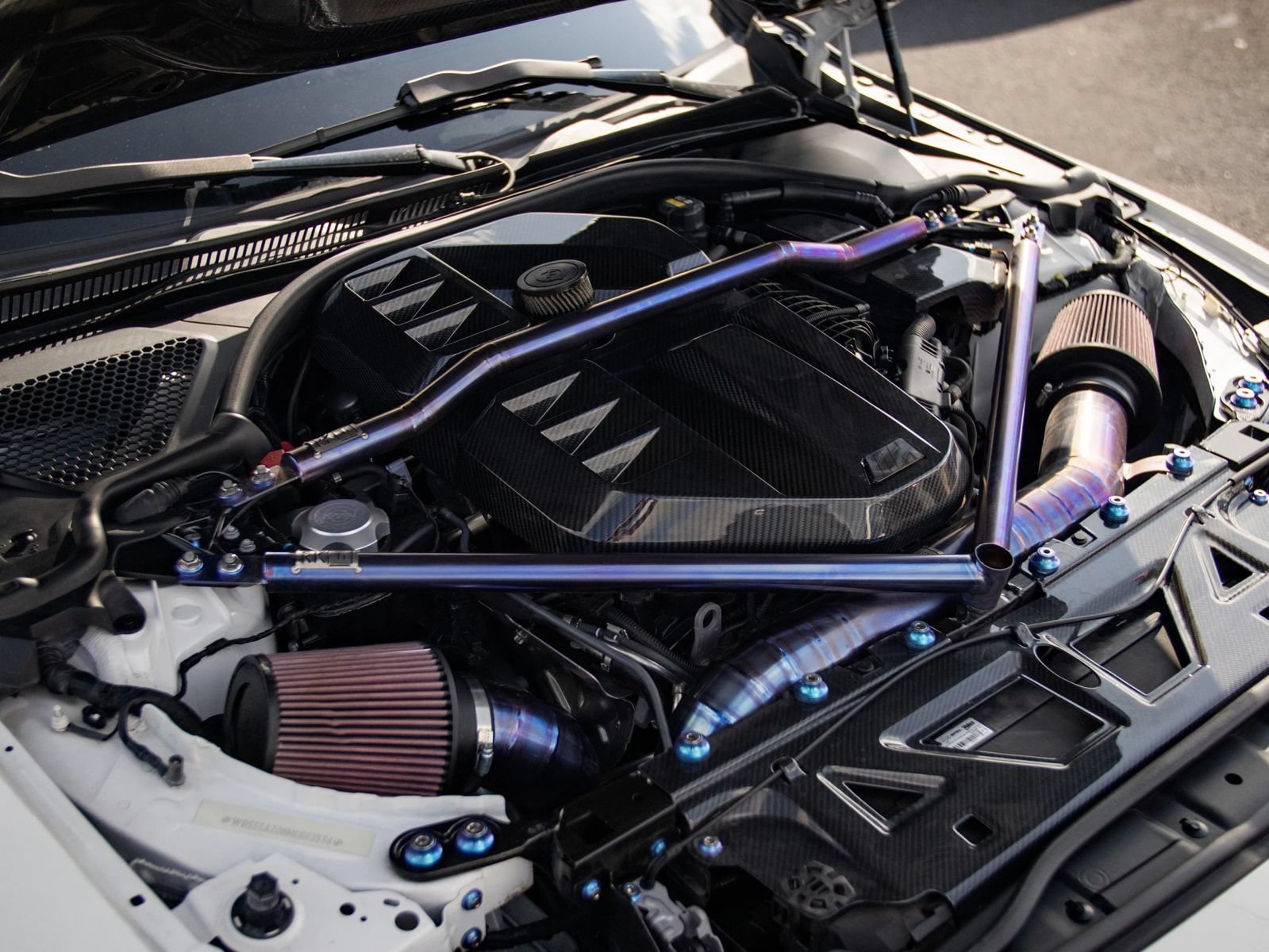 Used 2021 BMW M4 Competition w/ M Carbon Exterior Package RWD image 58