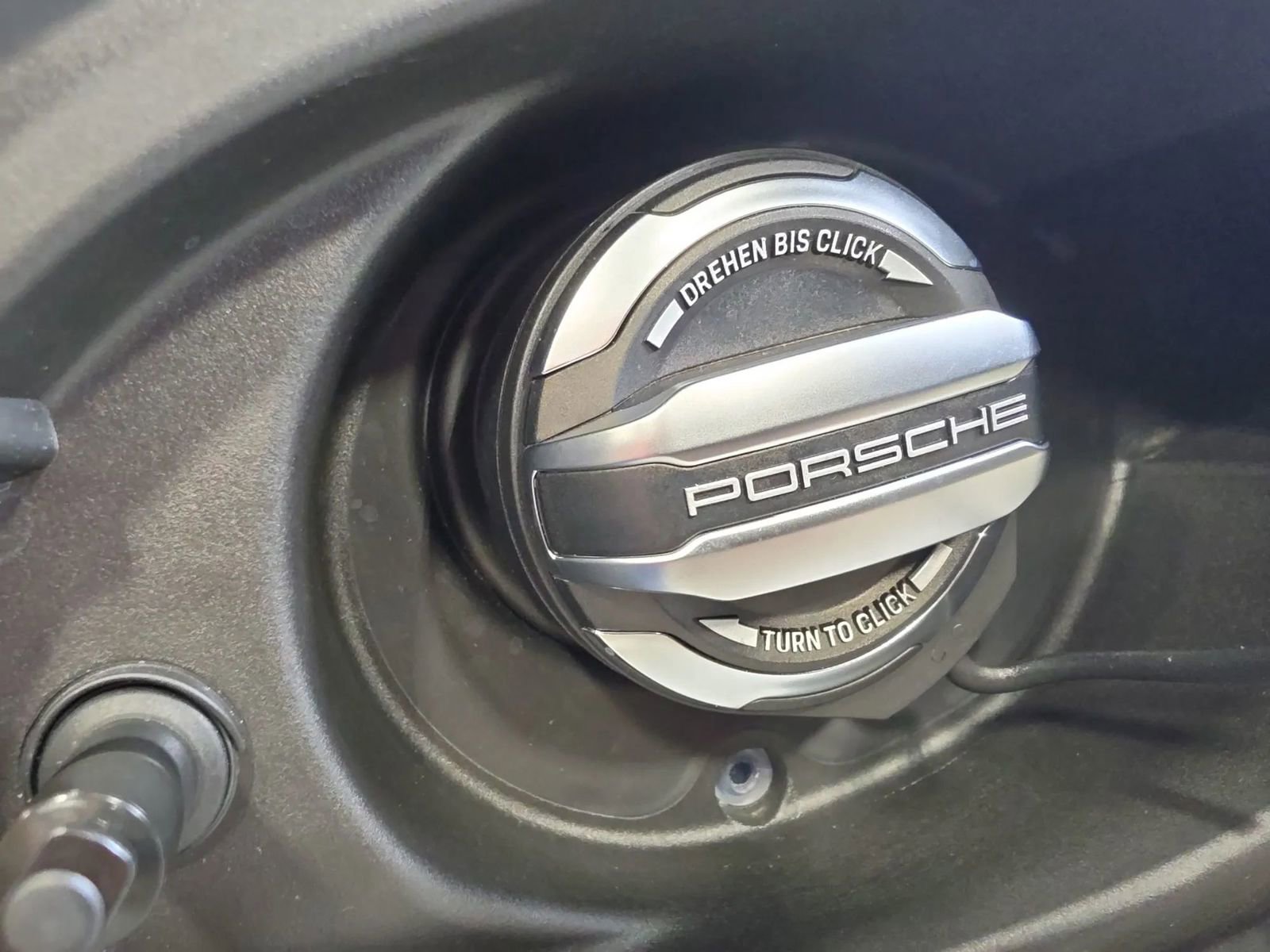 Used 2026 Porsche 911 GT3 RWD image 54