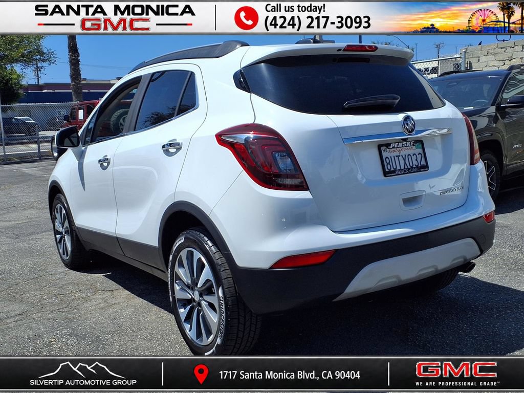 Certified 2021 Buick Encore Preferred FWD image 3