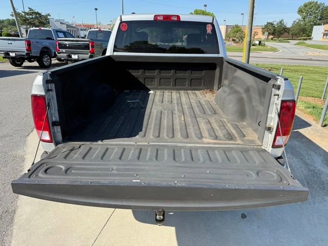 Used 2018 RAM 1500 Express AWD/4WD image 12