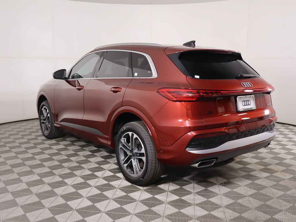 Used 2025 Audi Q5 Premium Plus w/ Premium Plus AWD/4WD image 8
