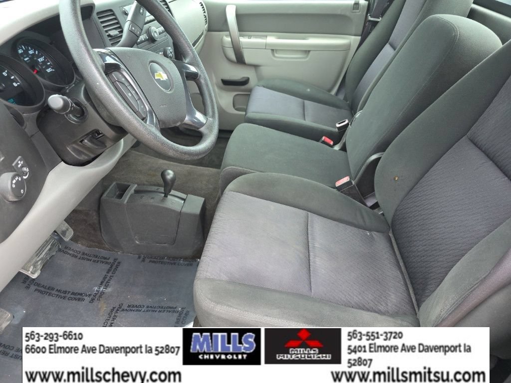Used 2013 Chevrolet Silverado 1500 W/T w/ LS Package AWD/4WD image 9