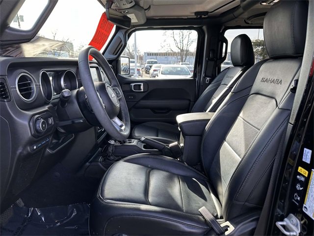 Used 2023 Jeep Wrangler Unlimited Sahara image 18