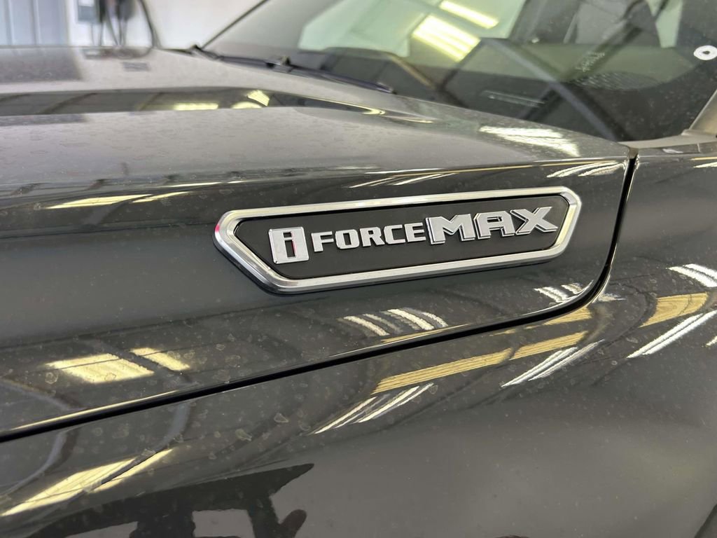 Used 2026 Toyota 4Runner Limited AWD/4WD image 9