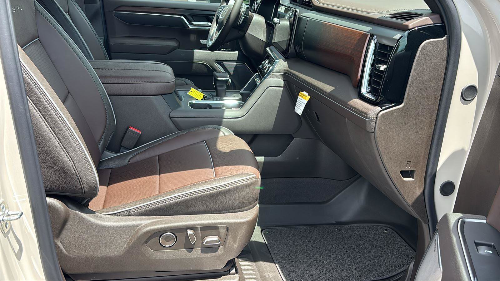 New 2026 GMC Sierra 1500 Denali AWD/4WD image 21