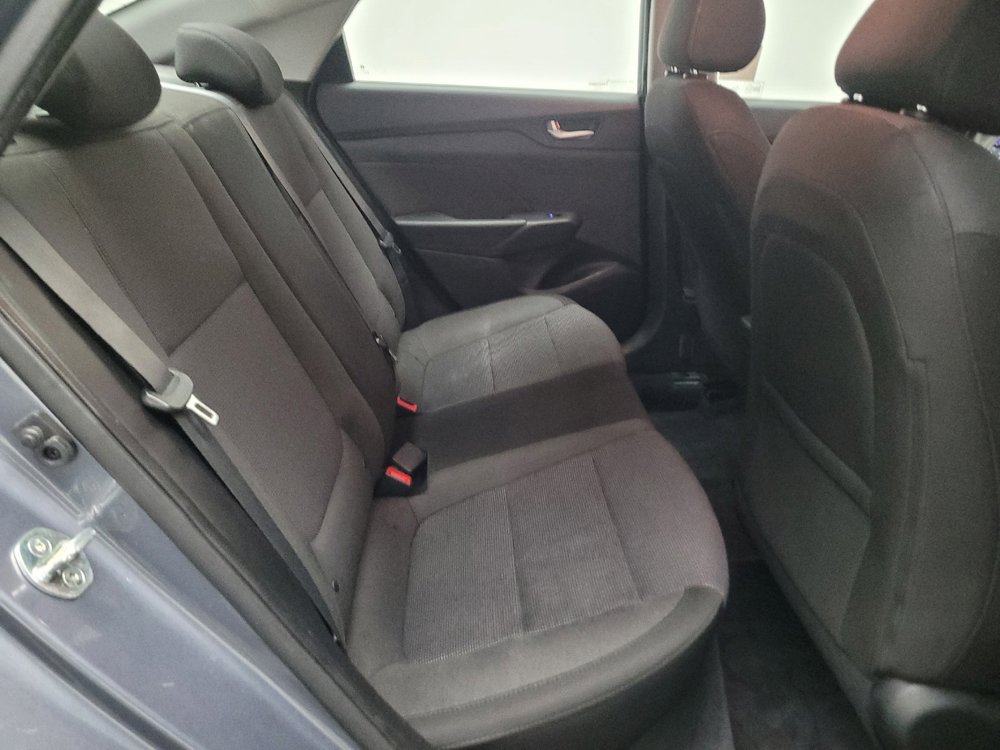 Used 2020 Hyundai Accent SEL image 19