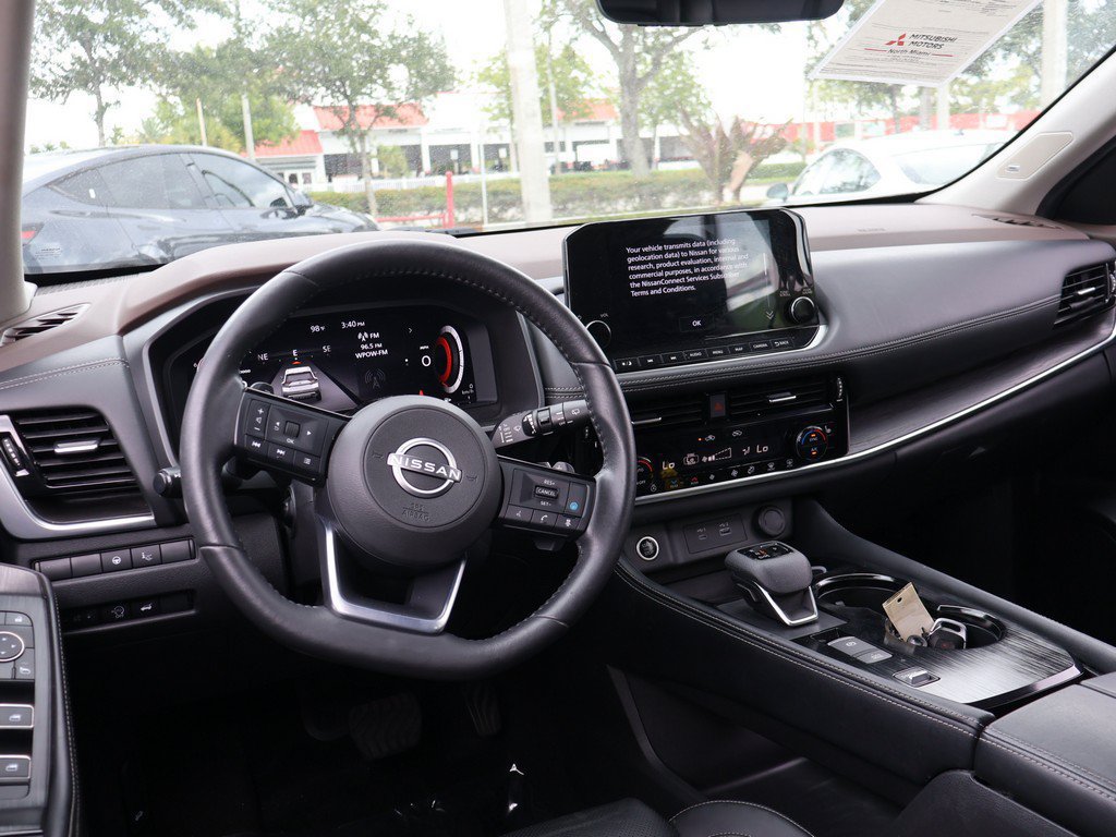 Used 2023 Nissan Rogue Platinum w/ Platinum Premium Package FWD image 30