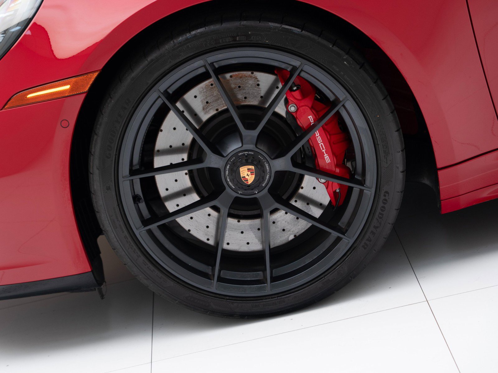 Certified 2025 Porsche 911 Targa 4 GTS image 13