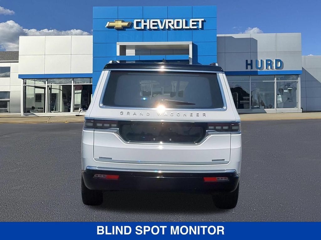 Used 2023 Jeep Grand Wagoneer Series III AWD/4WD image 6